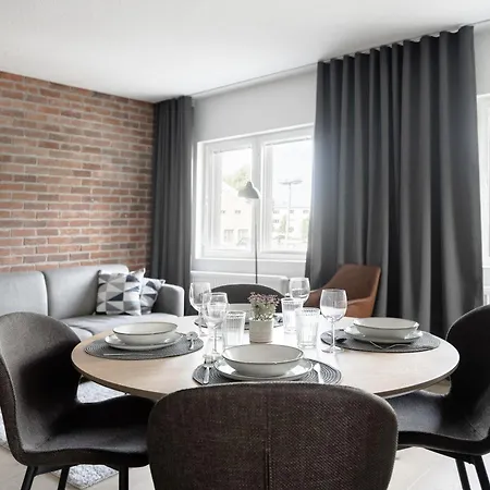 Frans & Frans - And By Uhanda Hotel Rauma