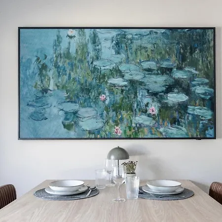 Frans & Frans - And By Uhanda 호텔